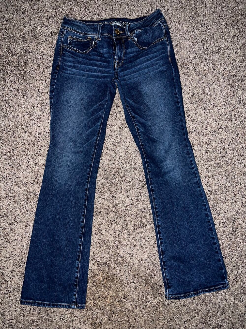American Eagle Outfitters Women’s Kick Boot Jeans Size 6